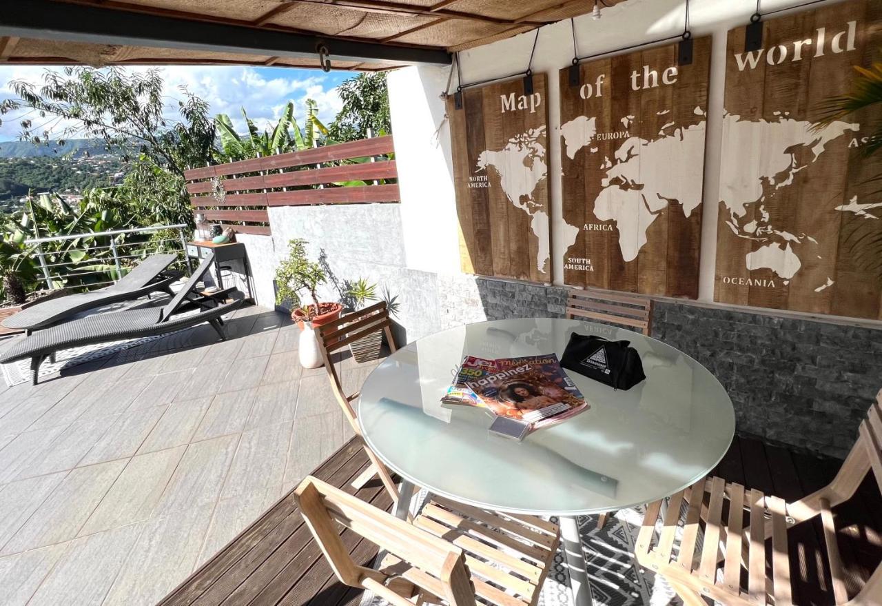 Villa Ti Moon, Entre Deux, Piscine Exteriör bild