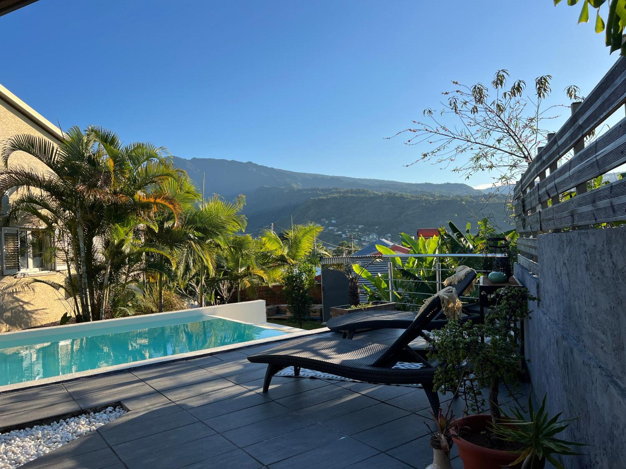 Villa Ti Moon, Entre Deux, Piscine Exteriör bild
