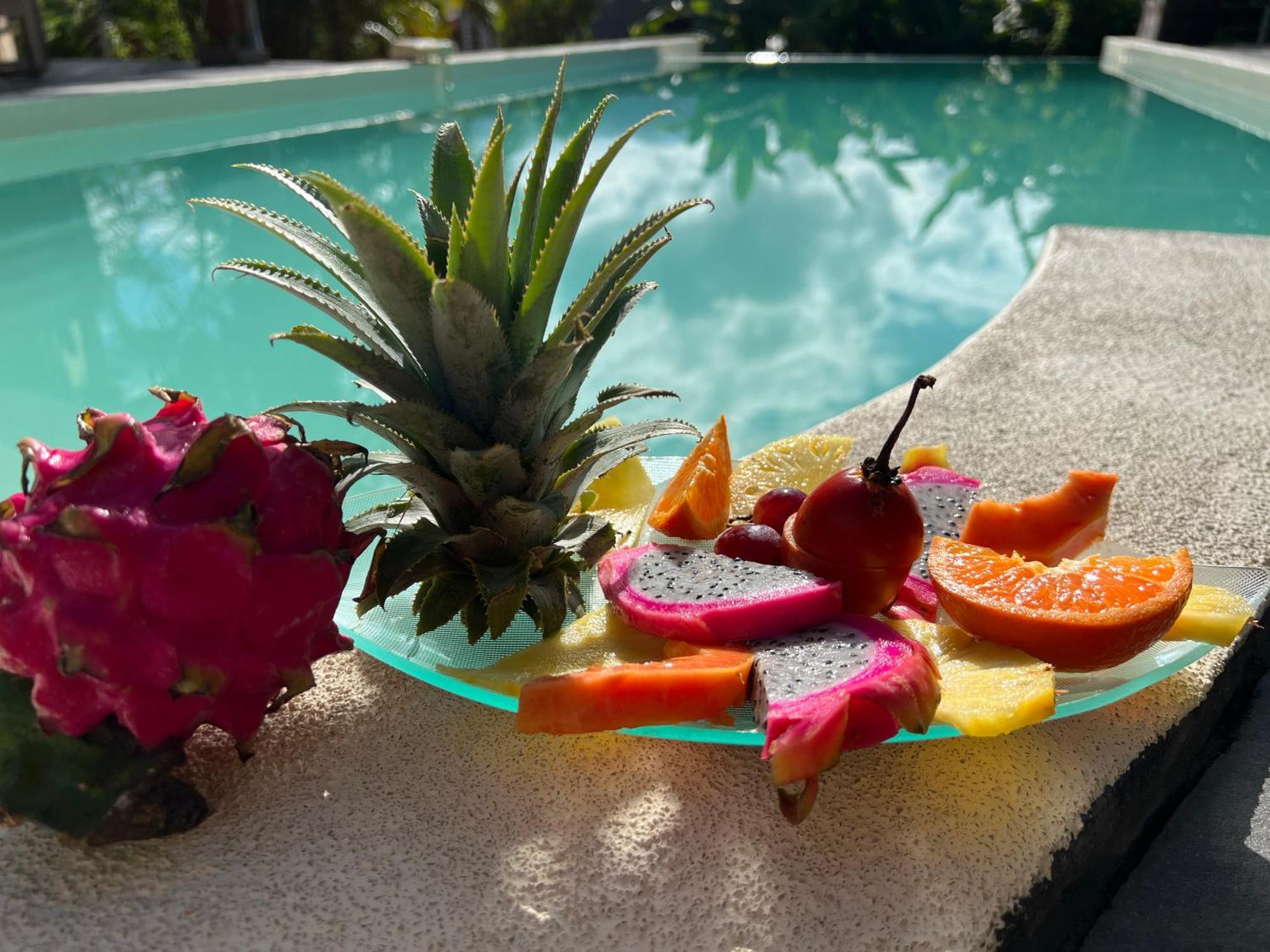 Villa Ti Moon, Entre Deux, Piscine Exteriör bild